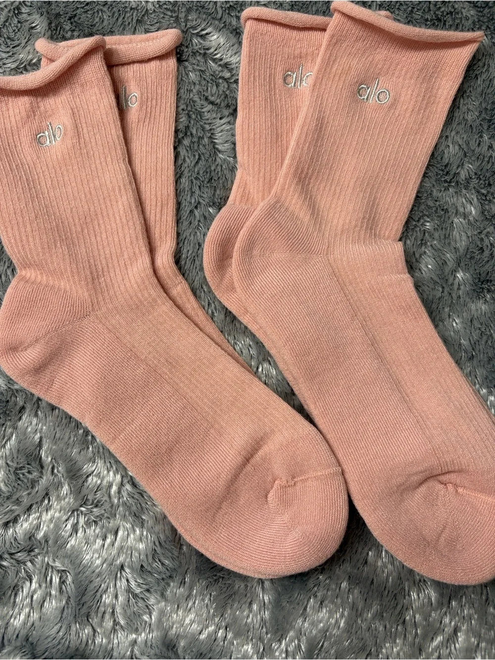 ALO Yoga alo nwot pairs